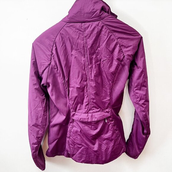 Lululemon Plum Run For Cold Jacket - Size 4 - Picture 5 of 6